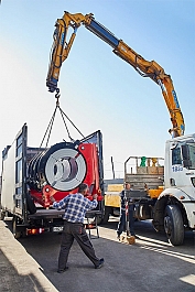 Погрузка гидравлических стыковых сварочных аппаратов для полиэтиленовых труб Gas Fusion Red-800 Погрузка гидравлических стыковых сварочных аппаратов для полиэтиленовых труб Gas Fusion Red-800